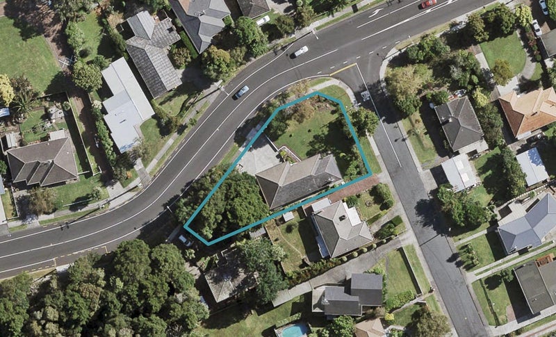 75 Hill Road, Hillpark, Auckland - Carousel 1