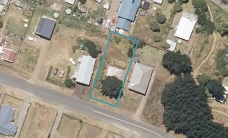 11 Ewing Street, Hokio Beach, Levin - Carousel 1