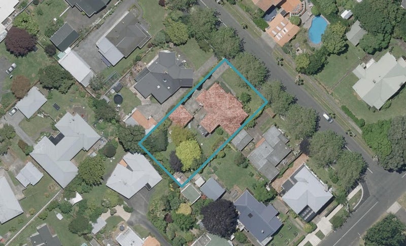 1 Peakes Road, Saint Johns Hill, Whanganui - Carousel 1