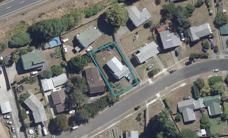 42 Morrow Avenue, St Andrews, Hamilton - Carousel 1