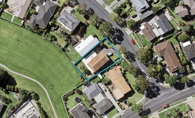4 Bramley Drive, Farm Cove, Auckland - Carousel 1