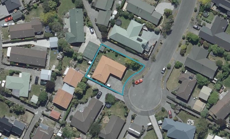 16 Forest Park Place, Parklands, Christchurch - Carousel 1