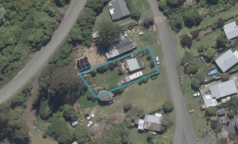 6 Driver Street, Long Beach, Port Chalmers - Carousel 1