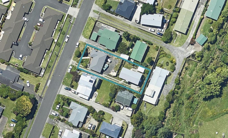 40 Greerton Road, Gate Pa, Tauranga - Carousel 1