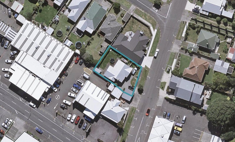 14 Normanby Street, Fitzroy, New Plymouth - Carousel 1