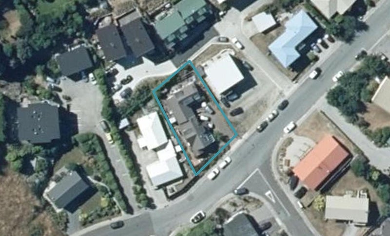 34B Sainsbury Road, Fernhill, Queenstown - Carousel 1