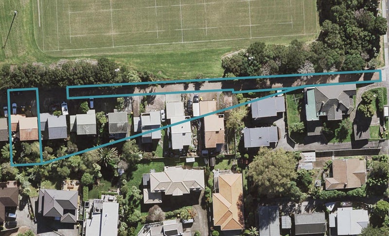 2/100D Birkenhead Avenue, Birkenhead, Auckland - Carousel 1
