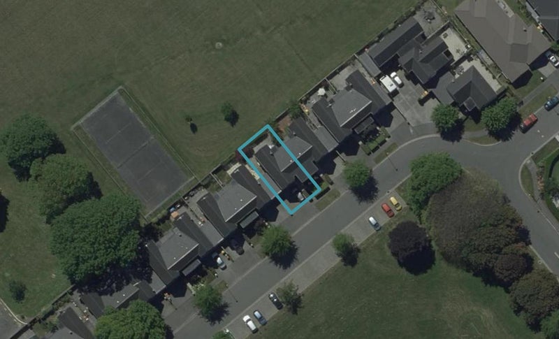 15 Pavilion Crescent, Hillmorton, Christchurch - Carousel 1