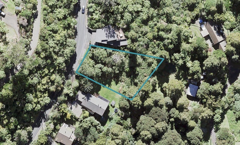 348 Forest Hill Road, Waiatarua, Auckland - Carousel 1