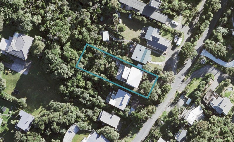 64 Domain Crescent, Waimauku - Carousel 1