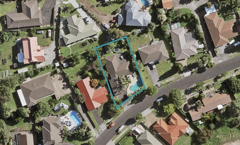 13 Keywella Drive, Conifer Grove, Takanini - Carousel 1