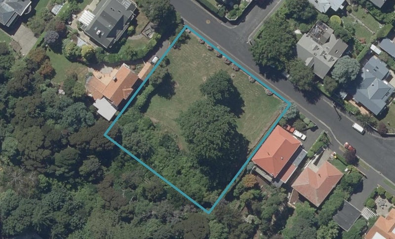 28 Grendon Street, Maori Hill, Dunedin - Carousel 1