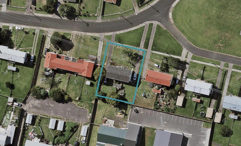 20 Lappington Road, Ōtara, Auckland - Carousel 1