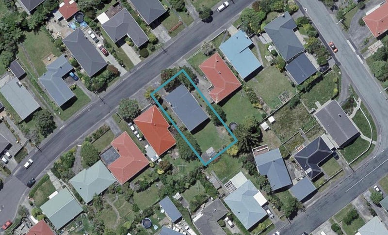 7 Alder Place, Newlands, Wellington - Carousel 1