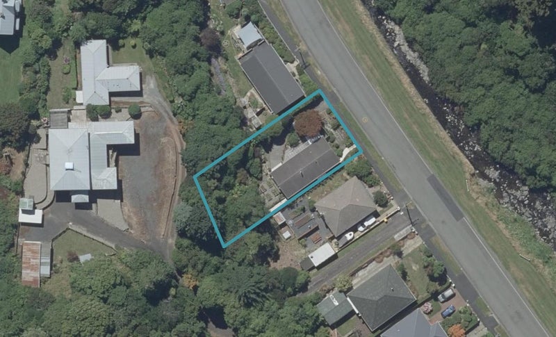 327 Malvern Street, Glenleith, Dunedin - Carousel 1