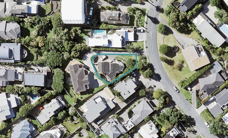88A Churchill Road, Murrays Bay, Auckland - Carousel 1