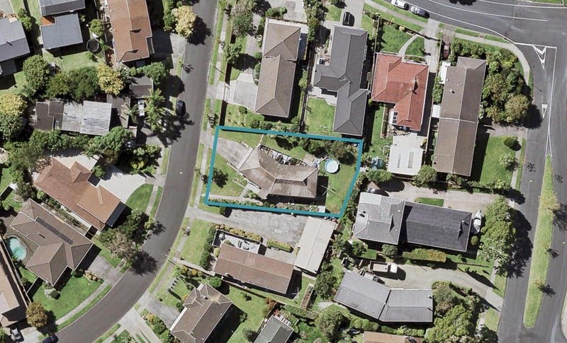4 Fielding Crescent, Farm Cove, Auckland - Carousel 1