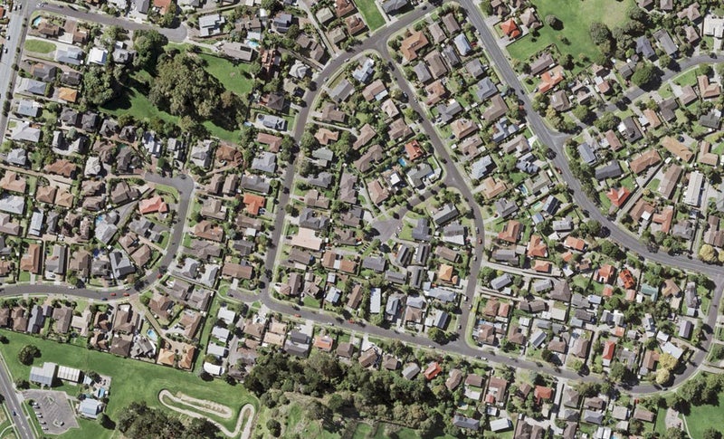 9 Mimosa Place, Half Moon Bay, Auckland - Carousel 1