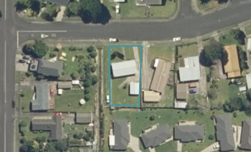 2 Leonard Street, Ngatea, Ngatea - Carousel 1