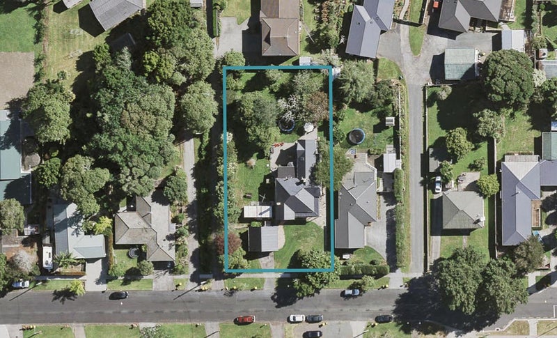 59 George Crescent, Buckland, Pukekohe - Carousel 1