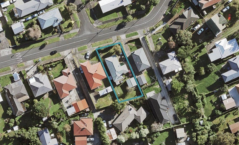 40 Valonia Street, New Windsor, Auckland - Carousel 1