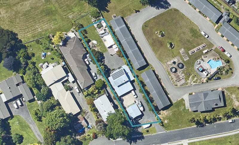 19 Holden Avenue, Holdens Bay, Rotorua - Carousel 1