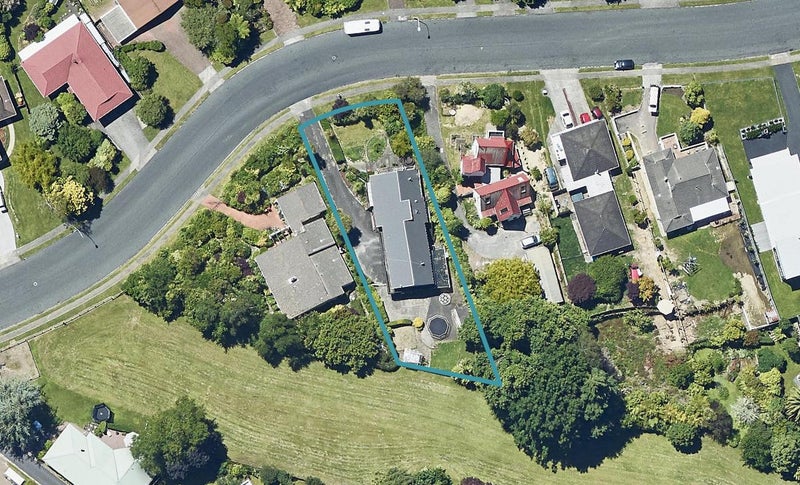 11 Blackmore Drive, Lynmore, Rotorua - Carousel 1