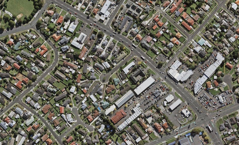 2 Carolyn Street, Manukau, Auckland - Carousel 1