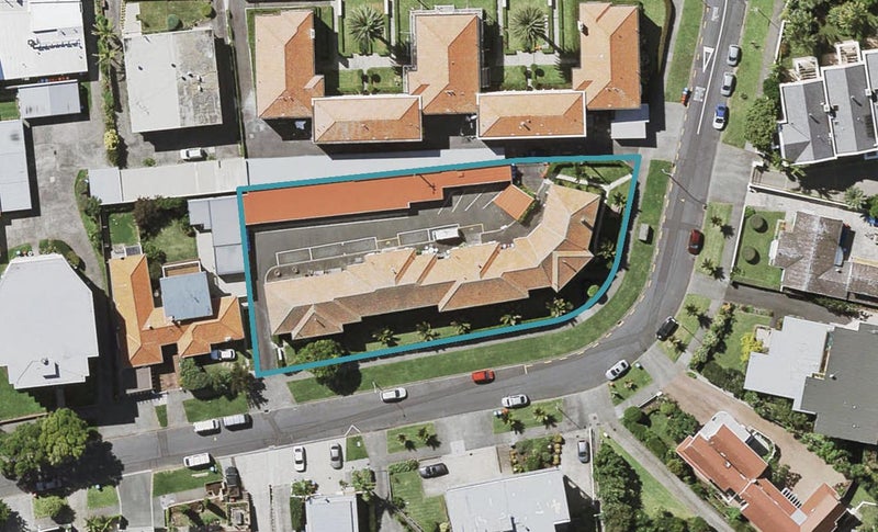 3/36 Marau Crescent, Mission Bay, Auckland - Carousel 1