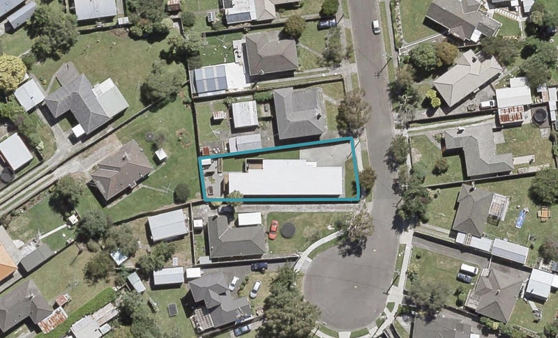 16 Weka Grove, Elderslea, Upper Hutt - Carousel 1