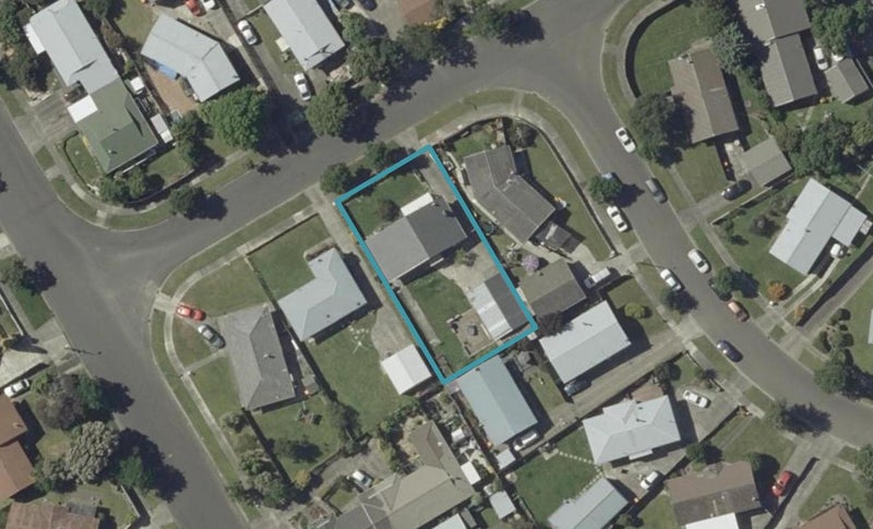 6 Lyndale Place, Kelvin Grove, Palmerston North - Carousel 1