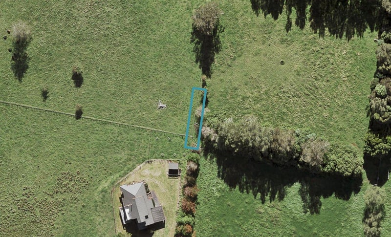 76 Manarini Road, Westgate, Auckland - Carousel 1