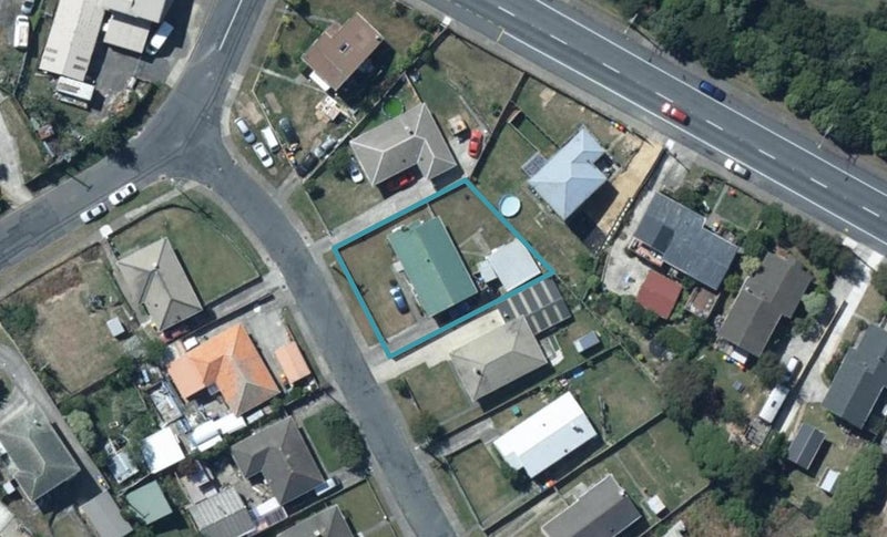 5 Thompson Grove, Ranui, Porirua - Carousel 1