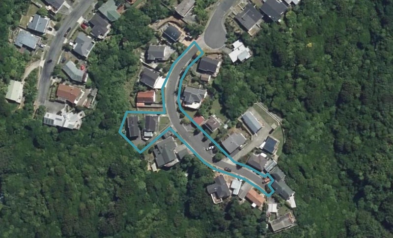1/31 Camellia Terrace, Maungaraki, Lower Hutt - Carousel 1