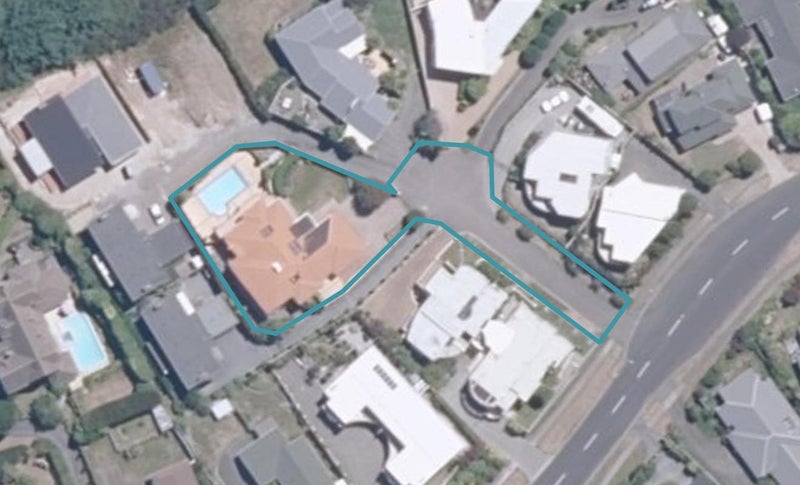 3/70B Harvey Street, Waipahihi, Taupō - Carousel 1