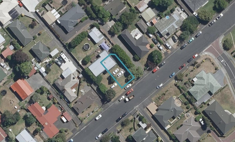 2/28 Dalgliesh Avenue, Forest Lake, Hamilton - Carousel 1