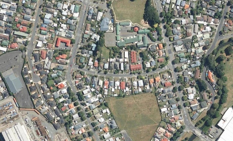 13 Douglas Street, Waiwhetu, Lower Hutt - Carousel 1