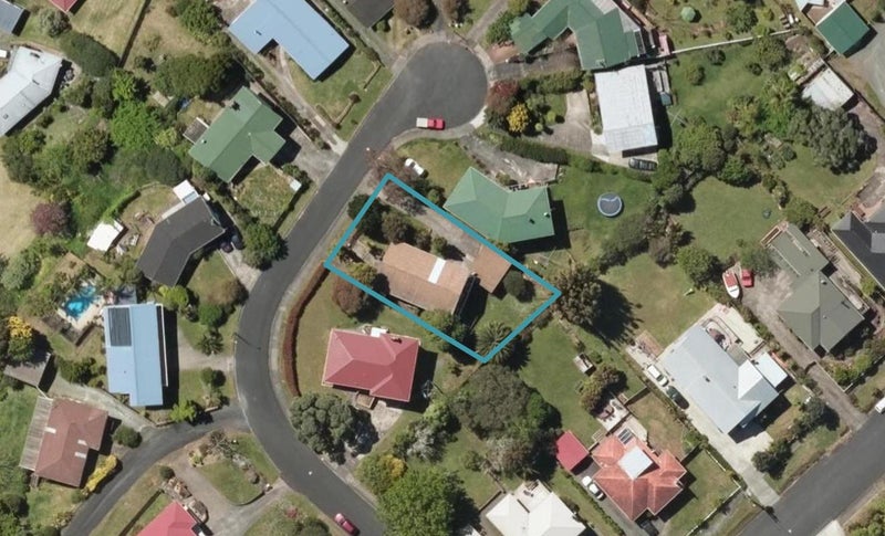 4 Paratai Crescent, Woodhill, Whangarei - Carousel 1