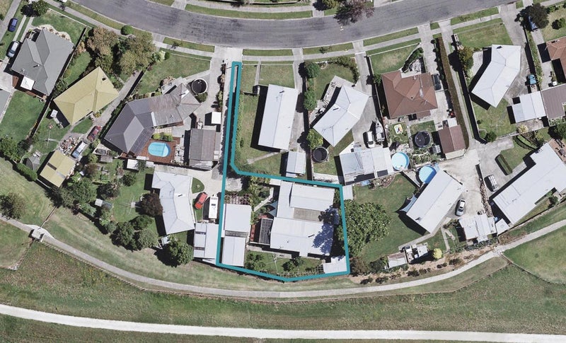 34 Rata Street, Taradale, Napier - Carousel 1
