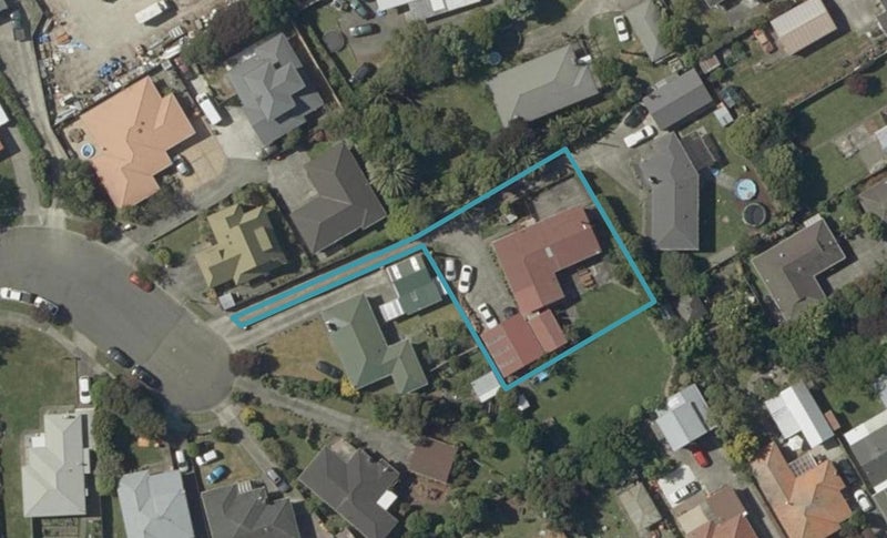16 Woburn Place, Takaro, Palmerston North - Carousel 1