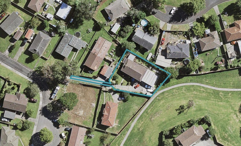 5 Igloo Place, Red Hill, Papakura - Carousel 1