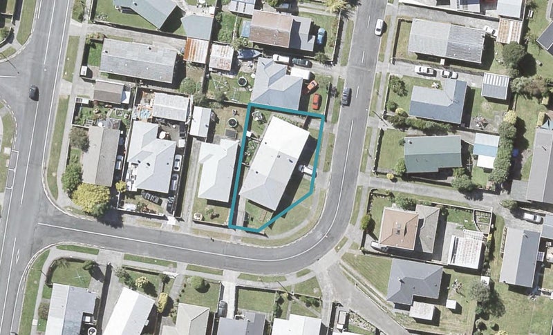 2/7 Matthews Road, Wainuiomata, Lower Hutt - Carousel 1