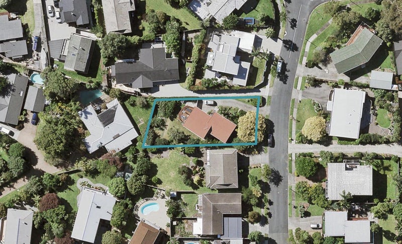 7 Tercel Place, Sunnyhills, Auckland - Carousel 1