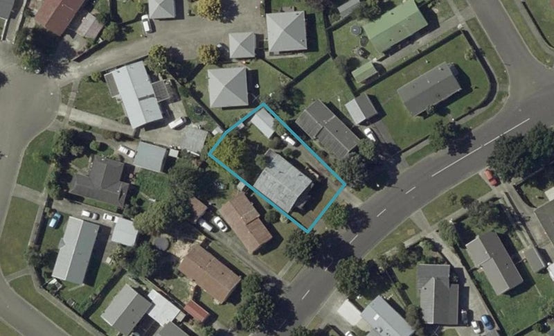 34 Clarke Avenue, Highbury, Palmerston North - Carousel 1