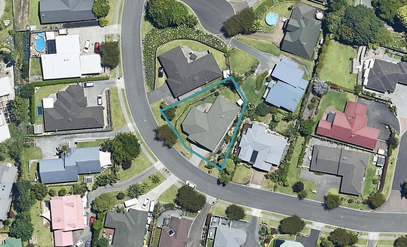 36 Kinloch Drive, Bethlehem, Tauranga - Carousel 1