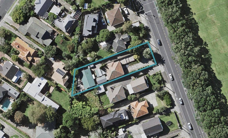 1/245 Lake Road, Belmont, Auckland - Carousel 1
