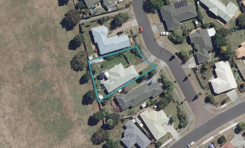 5 Anchor Close, Flagstaff, Hamilton - Carousel 1