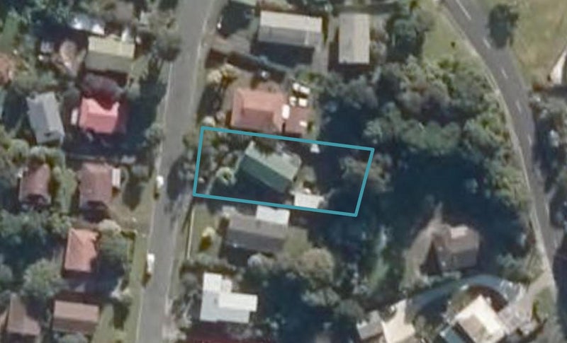 5 Glover Place, Onerahi, Whangarei - Carousel 1