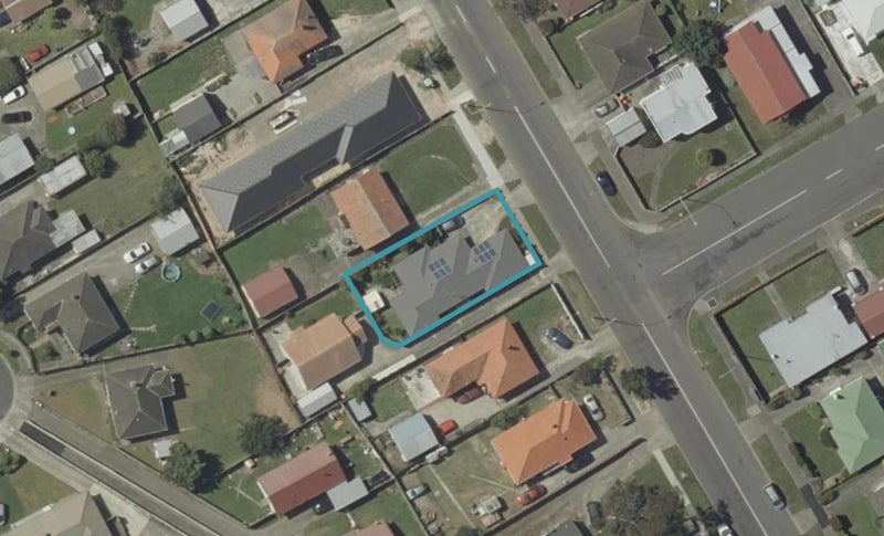 82 Vogel Street, Roslyn, Palmerston North - Carousel 1