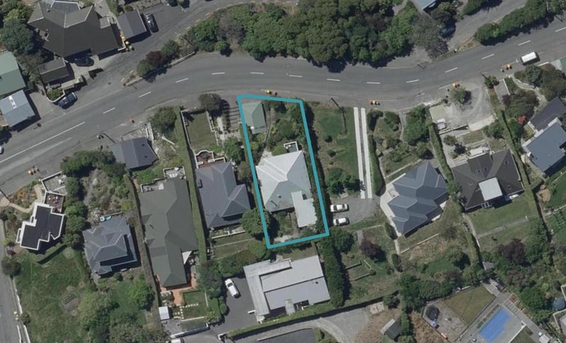 30 St Andrews Hill Road, Mount Pleasant, Christchurch - Carousel 1